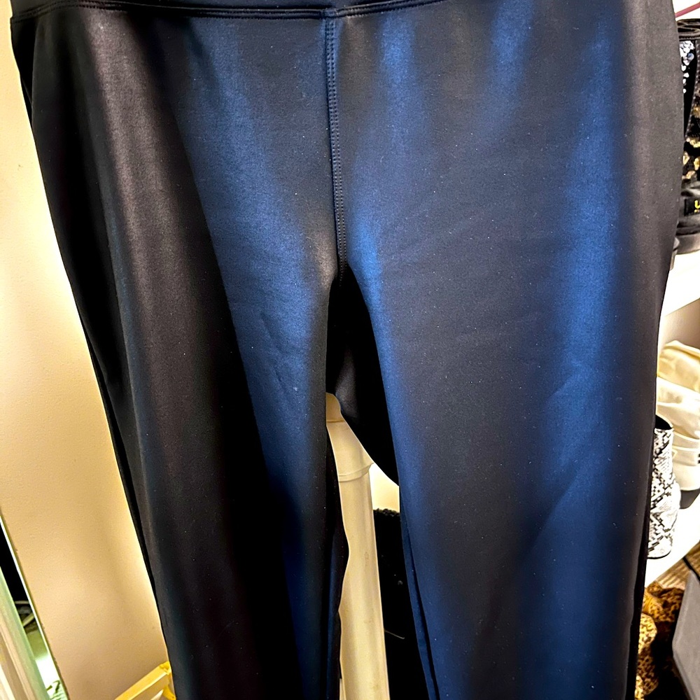 Original Express Scuba Black Leggings size medium